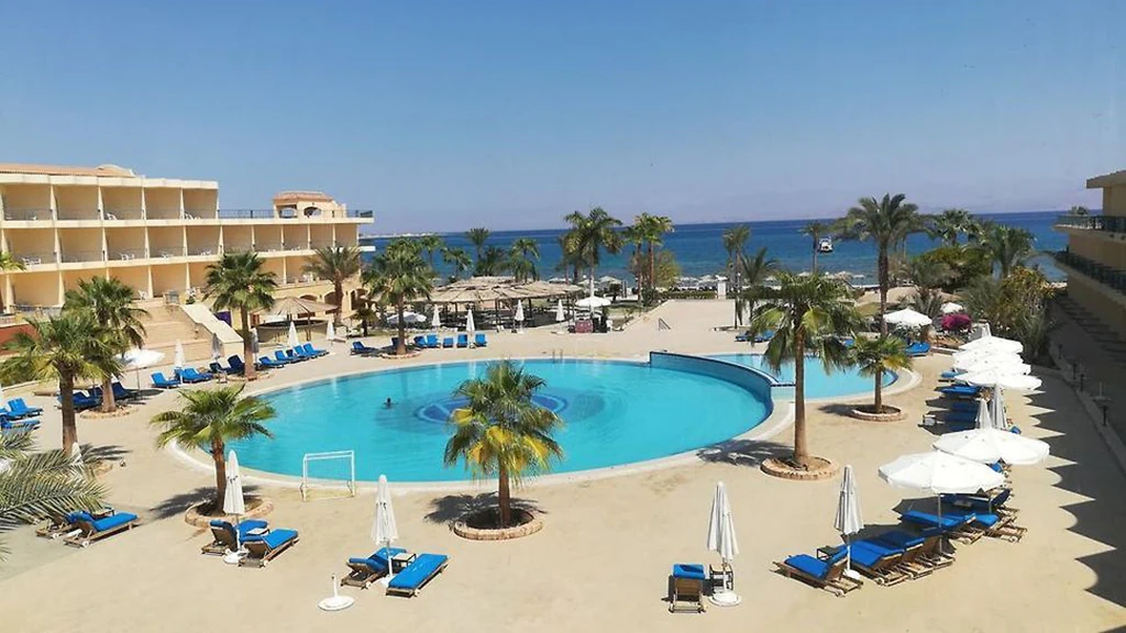 الفندق لابلايا بيتش ريزورت - طابا